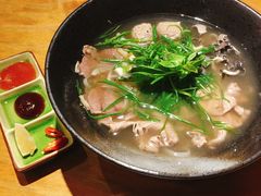 越南火车头汤河粉-阮氏娘·越南料理(双子塔店)