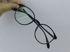 -罗伯特眼镜·蔡司官方授权(罗湖国贸店)