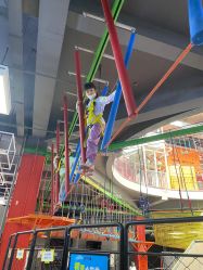 -嗨翻Hi-Fun竞技主题乐园·蹦床团建生日聚会(五棵松华熙店)