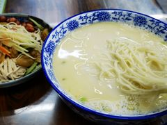 -雪琴面馆富安特色鱼汤面(城中花园店)