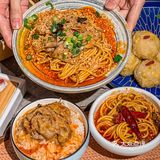 沈阳奉天巷老上海城堡古风火锅店过周末