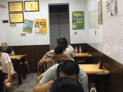 大堂-覃肥叔桂林米粉(粮道街店)