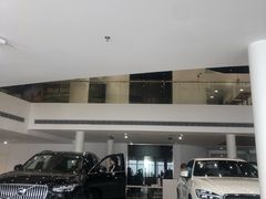 -杭州中沃沃尔沃4S店(滨江区店)