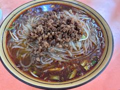 -董记冒节子肥肠粉