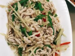 -洪霞餐馆