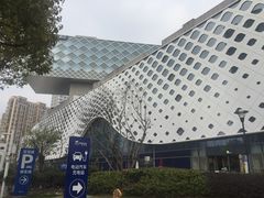 -杭州滨江宝龙城
