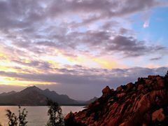 -那琴半岛地质海洋公园