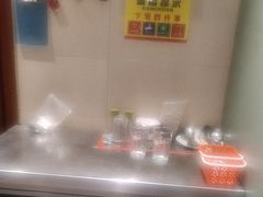 -黔蘑菇四季餐厅(观山湖店)