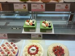 -罗森尼娜(德思勤店)