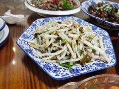 太湖芦苇根炒肉丝-呼吸森林·生态农庄农家乐私房菜