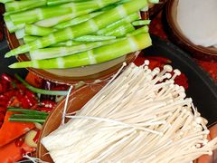 -赵美丽·重庆社区火锅·直营店(火车东站·中豪国际店)