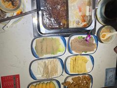 -渝蛙先生领鲜美蛙老火锅