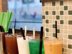 小龙凤奶茶-小龍鳳餐室(番禺路店)
