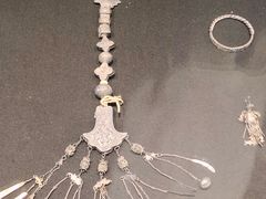 -北京服装学院民族服饰博物馆