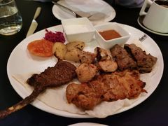 -Efes Turkish & Mediterranean Cuisine 艾菲斯餐厅(陆家嘴店)