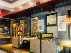 -苹果树下艺术餐厅(宋庄店)