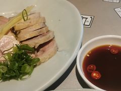 -穹六人间 people 6(岳阳路店)