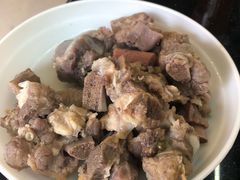 -老石黑山羊毛驴肉火锅(金凯广场店)