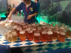 -上海浦东假日酒店