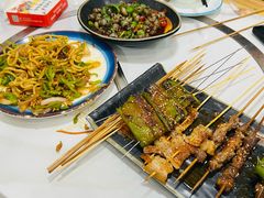 -东北酱骨饺子铁锅炖(万达总店)