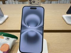 -Apple零售店(玄武湖店)