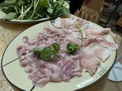 -华哥新鲜猪精品美食