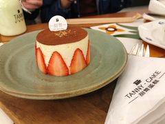 -甜莺蛋糕(顺盈时代广场店)