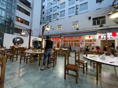 大堂-麒麟羊庄酒店内庭院(新风街豪威麒麟店)