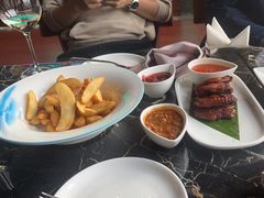 -时光吧·大堂吧·丽江和府洲际度假酒店