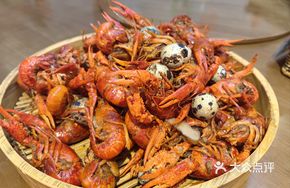 Xihongzi Braised Shrimp