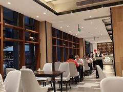-翠山·映月湖景餐厅(映月湖公园店)