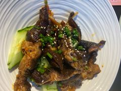 自贡无骨黑鸡爪-粉墨特色菜·烧烤音乐酒馆