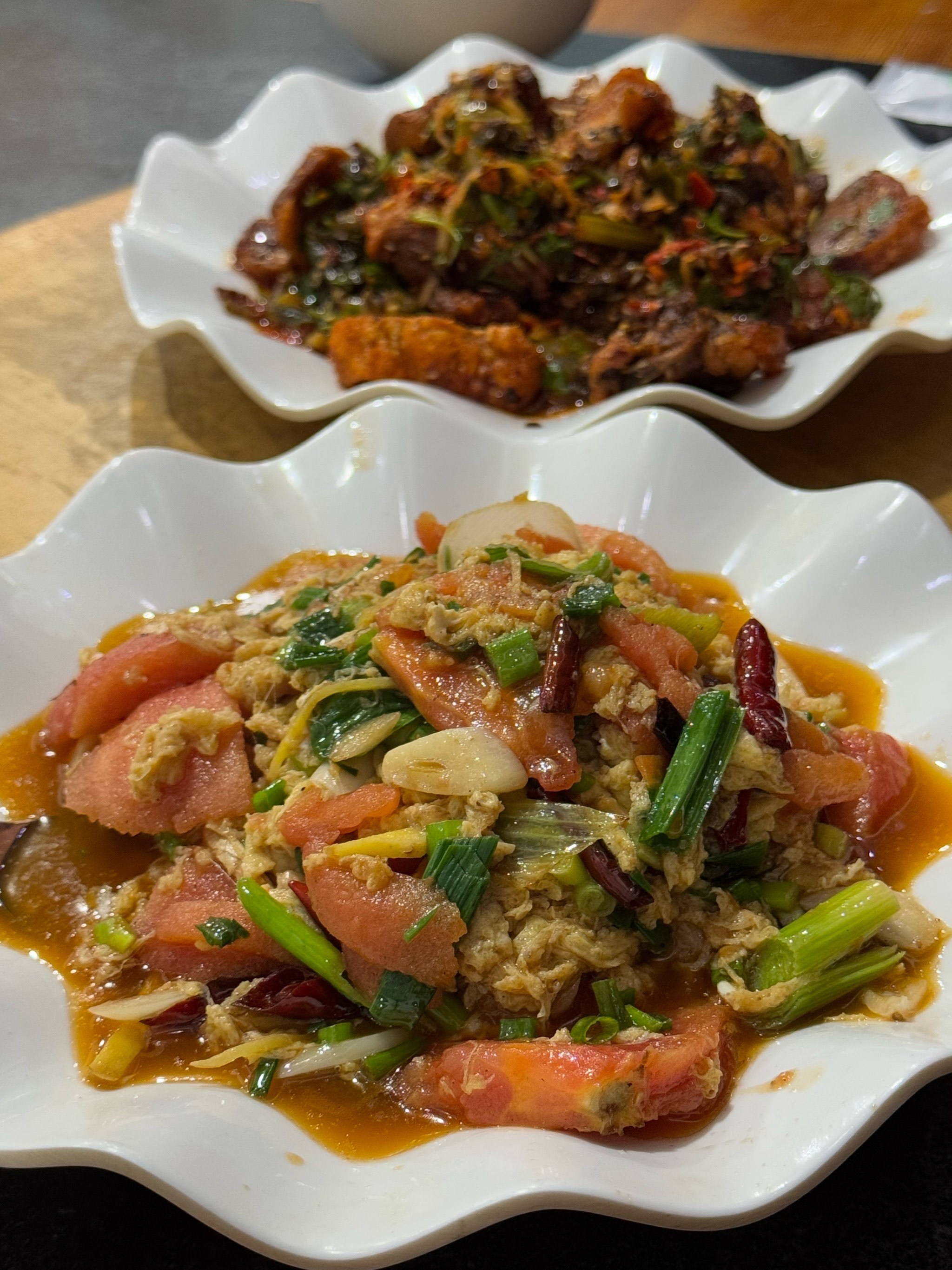 鲁史古镇的特色烧肉,果然绝绝子