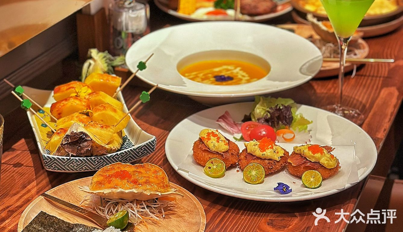 🍓大连｜藏在南山别墅里的氛围感西餐厅｜OAK BAR🍴