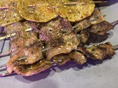 -沪上名羊天下碳烤羊腿•东北烧烤•小龙虾(浦东直营总店)