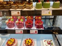 -罗森尼娜(德思勤店)