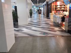 店内环境-百联临沂购物中心(临沂路店)