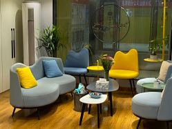 -苗苗清肤皮肤护理中心