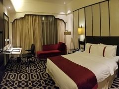 -广州富力空港假日酒店