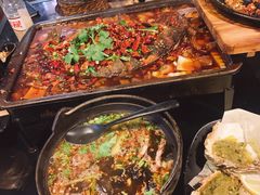 -何师烧烤Pro ·江湖川菜·小龙虾·精酿(太古里旗舰店)