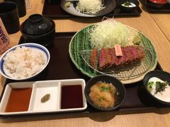 -牛カツ京都勝牛(河原町蛸薬師店)