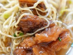 牛腩-正斗面家