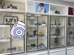 -潘多拉眼镜·蔡司依视路明月(潘家园店)