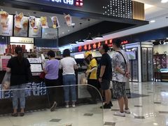 门面-桂桂茶(滨江百联店)