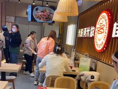 -桂在香知桂林米粉(红博中央公园店)