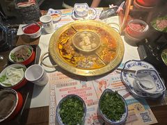 -哥老官重庆美蛙鱼头(日月光店)