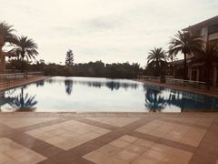 -海悦山庄酒店-花园泳池