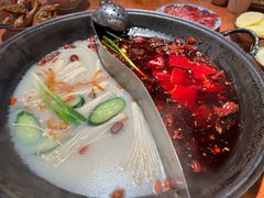 -周小明火锅(黑金冠社区店)