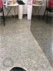 -东秀护肤造型
