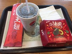 -肯德基(彩云城店)